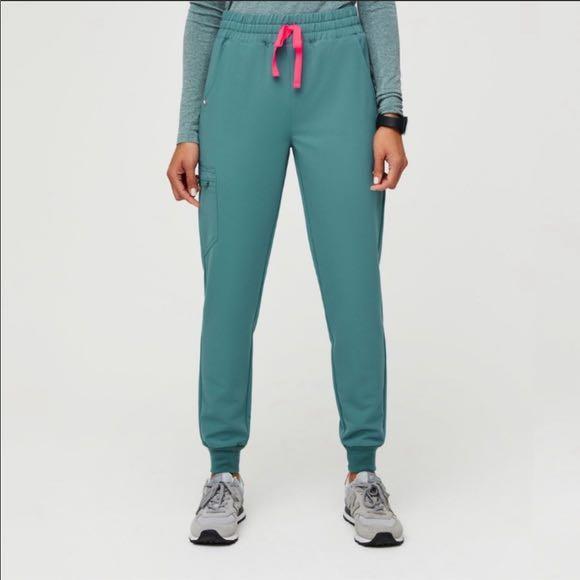 Figs High Waisted Zamora Jogger Scrub Pants in Hydrogreen, Women's Fashion,  Clothes on Carousell