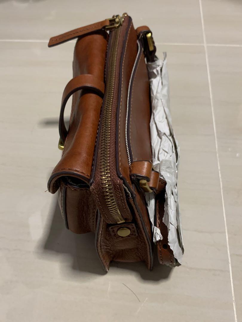 Fossil Ryder bags(brown crossbody bags), Women's Fashion, Bags & Wallets, Crossbody Bags on