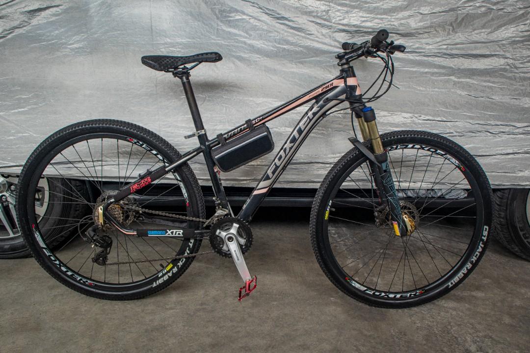 Foxter Evans 29er Medium frame upgraded MTB with freebies