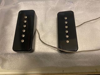 （分類：）位於 。 由 ronaldkmo 提交（商品編號 1105031645，圖片 1）。簡介： 。