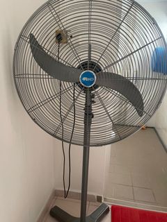 (Category: ) located in . Submitted by capycapy (Listing ID 1104962377, Image 1). Description: .