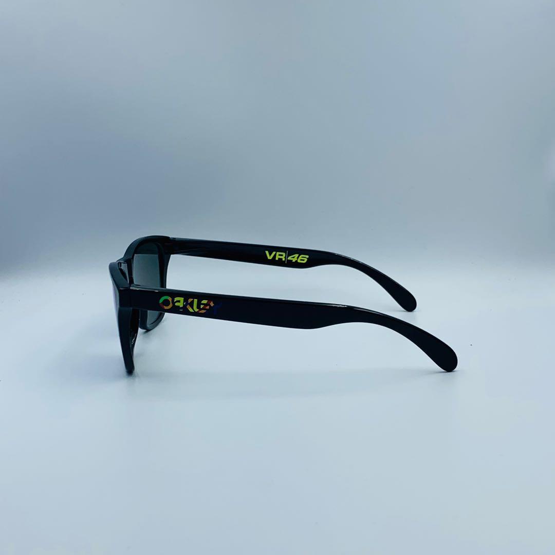 Limited Edition VR46 Oakley Frogskins XS Polished Black Prizm