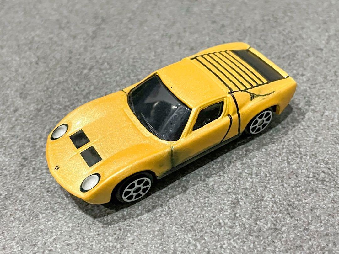 Maisto 1966 Lamborghini Miura, Hobbies & Toys, Toys & Games on Carousell