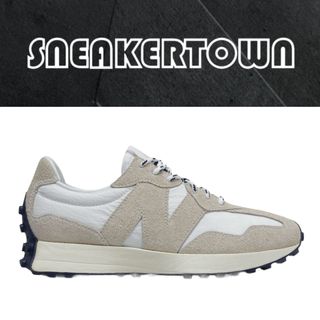 (Category: ) located in . Submitted by sneaker_town (Listing ID 1104948447, Image 1). Description: .