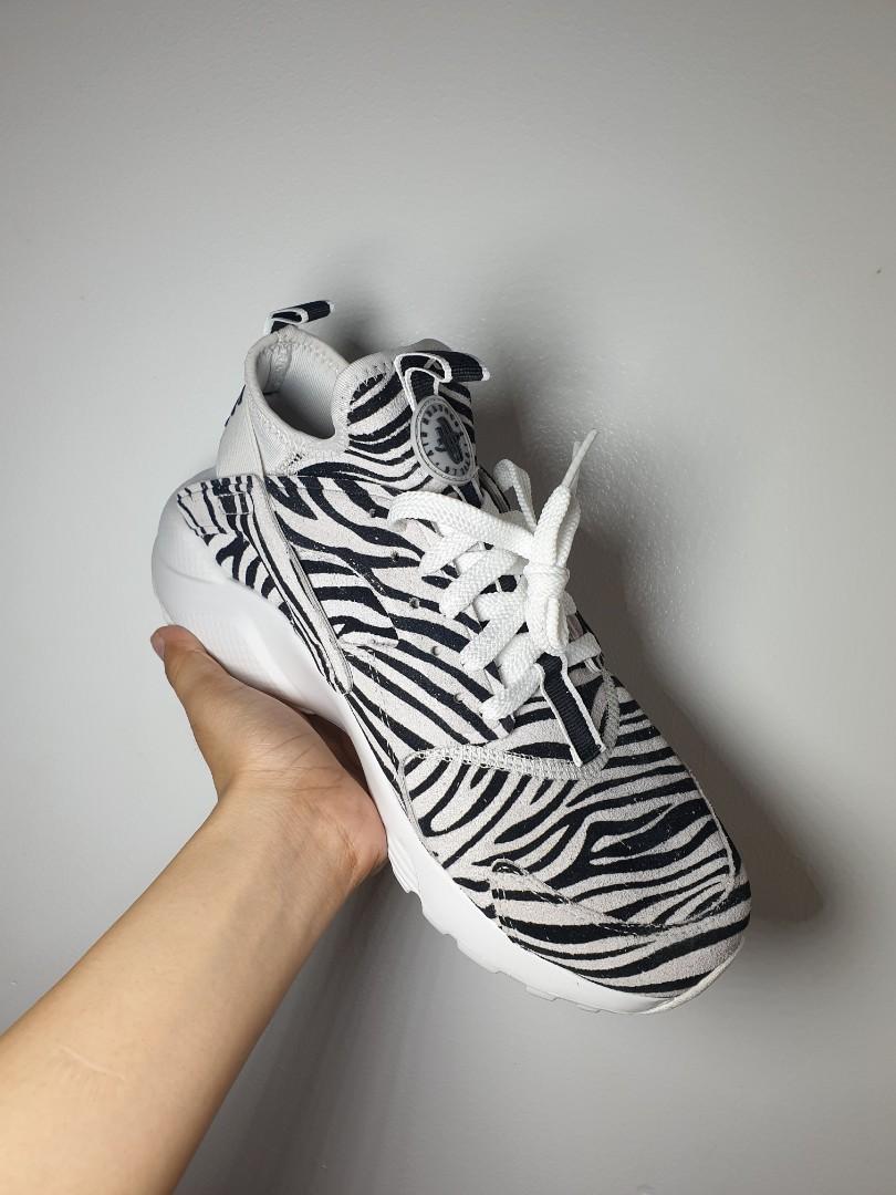 Nike Air Zebra Footwear, Sneakers on Carousell
