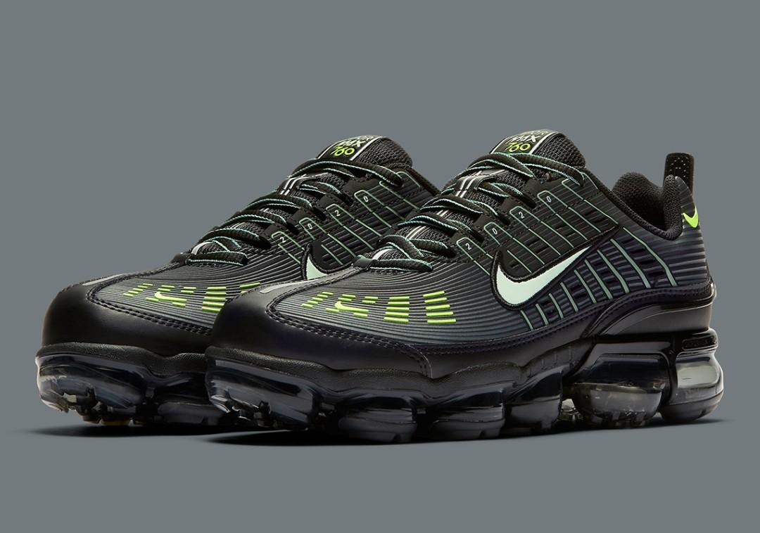 vapormax shoes black