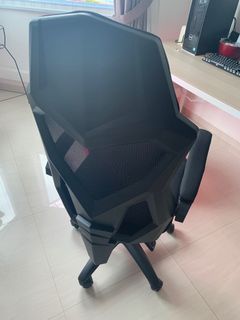 (Category: ) located in . Submitted by huiying9988 (Listing ID 1104980356, Image 1). Description: .