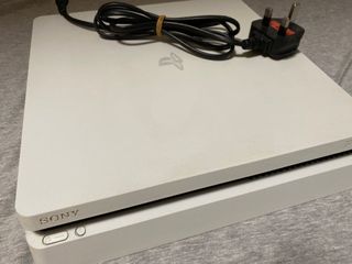 （分類：）位於 。 由 firetabtab 提交（商品編號 1105024549，圖片 1）。簡介： 。