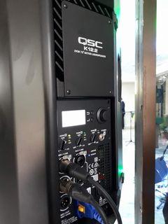 Qsc k12. 2 speakers
