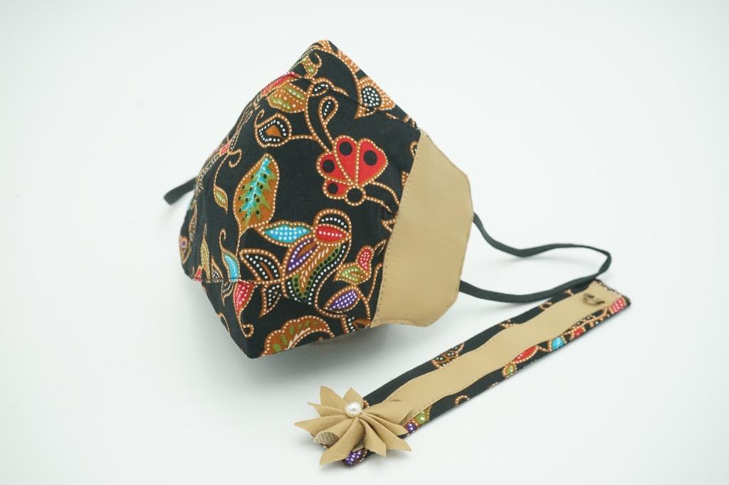 Reusable RE:VIVE NOW Muslimah Batik Mask, Health & Nutrition, Face ...