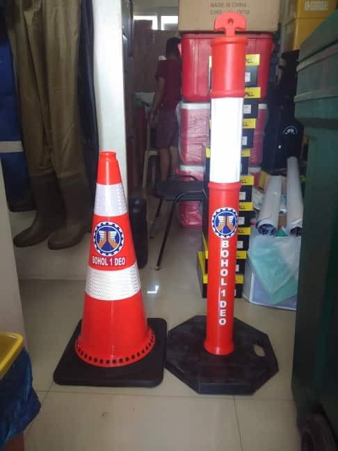 tbollard bollard post (Category: Construction Tools & Equipment) located in Bacoor. Submitted by __CLaude__ (Listing ID 1104960379, Image 1). Description: direct supplier road safety needs tbollard post bollard post plastic barrier traffic cone plastic fence for more info just call 0977 4661663 0923 0890580 046 502-14-60 046 416-39-20.