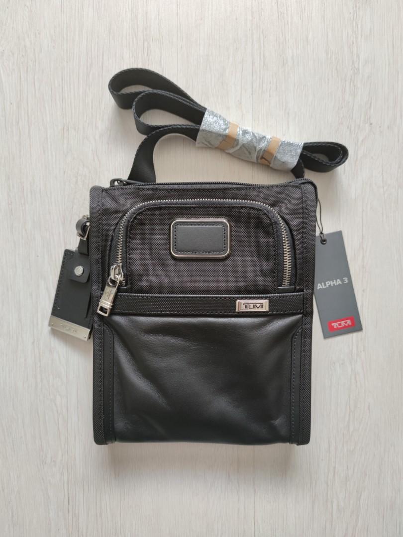 Tumi Alpha 2 Pocket Bag Small Black Chrome Men s Fashion Bags