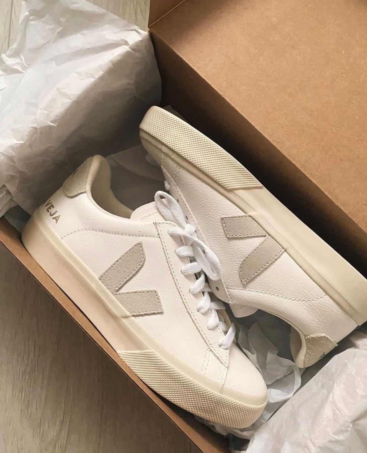 veja net sustain campo leather and suede sneakers