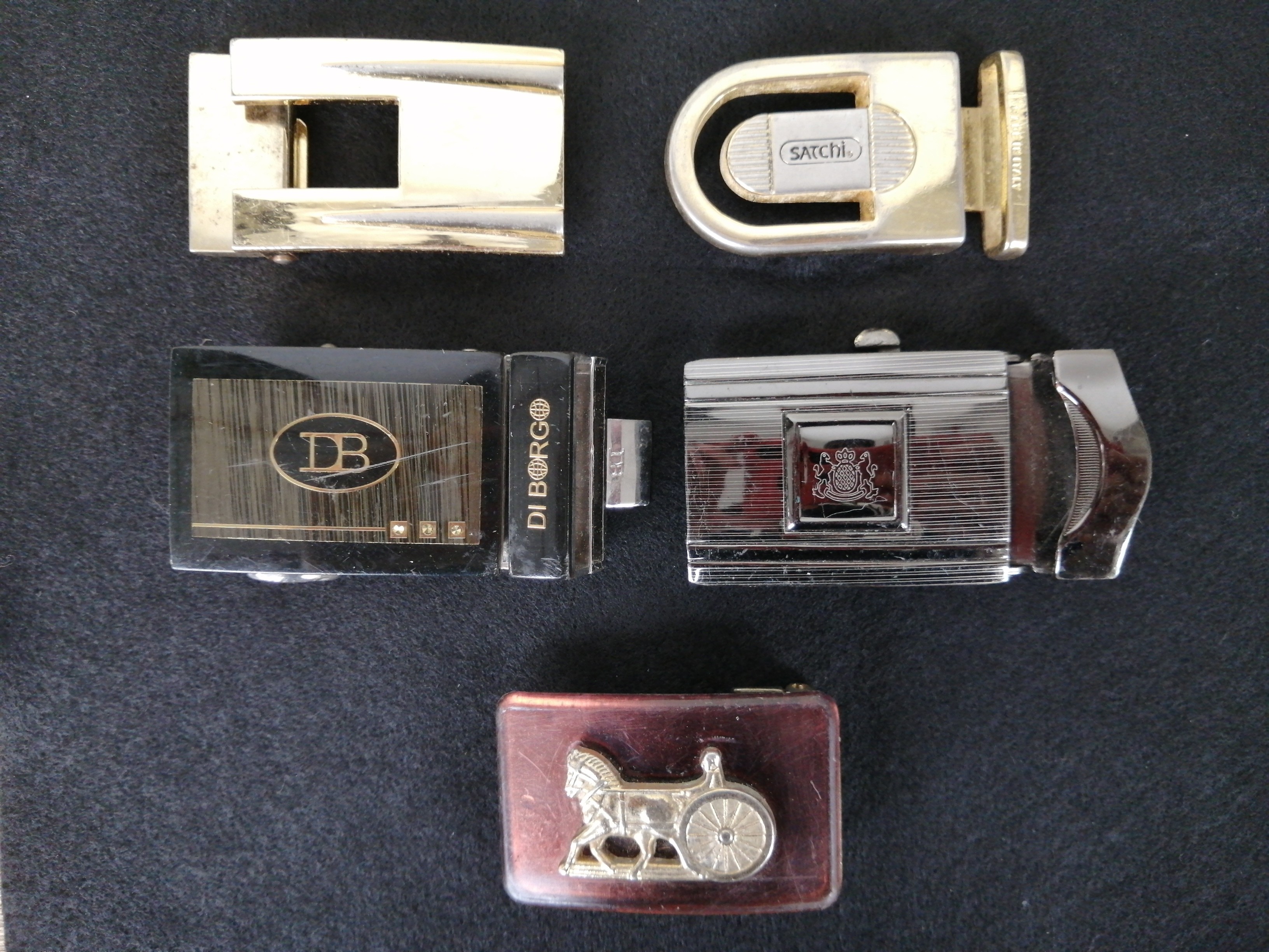 Collectible top belt buckles