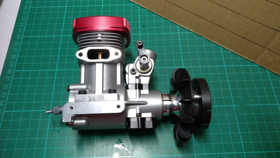 YS 91SR engine with Funtech muffler, Everything Else on Carousell