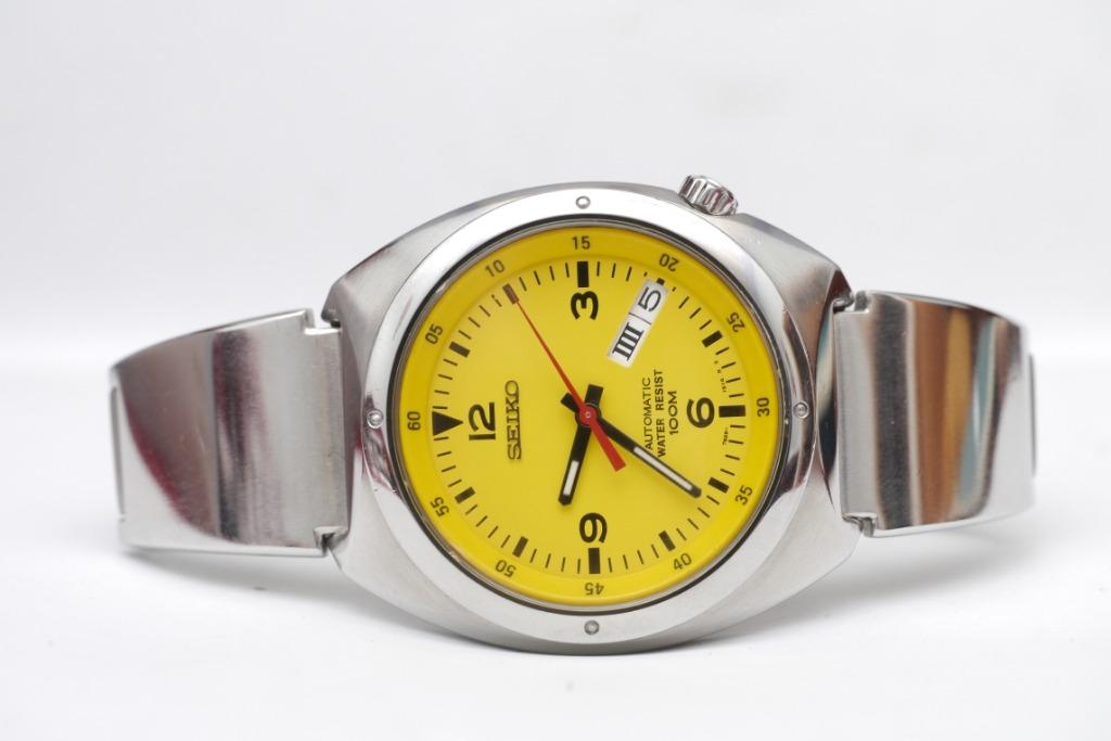 1997s Seiko S-Wave SKX301 lemon yellow dial (Movement upgraded to 4R36- 6  month warranty) with original bracelet, rare piece, collector item., Men's  Fashion, Watches & Accessories, Watches on Carousell