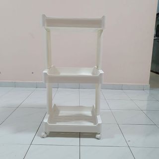 (Category: ) located in . Submitted by shoppespreee (Listing ID 1105280687, Image 1). Description: .