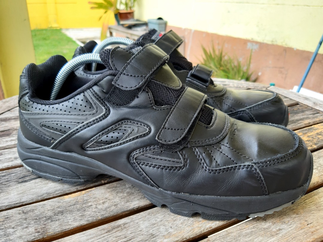 Velcro safety clearance boots