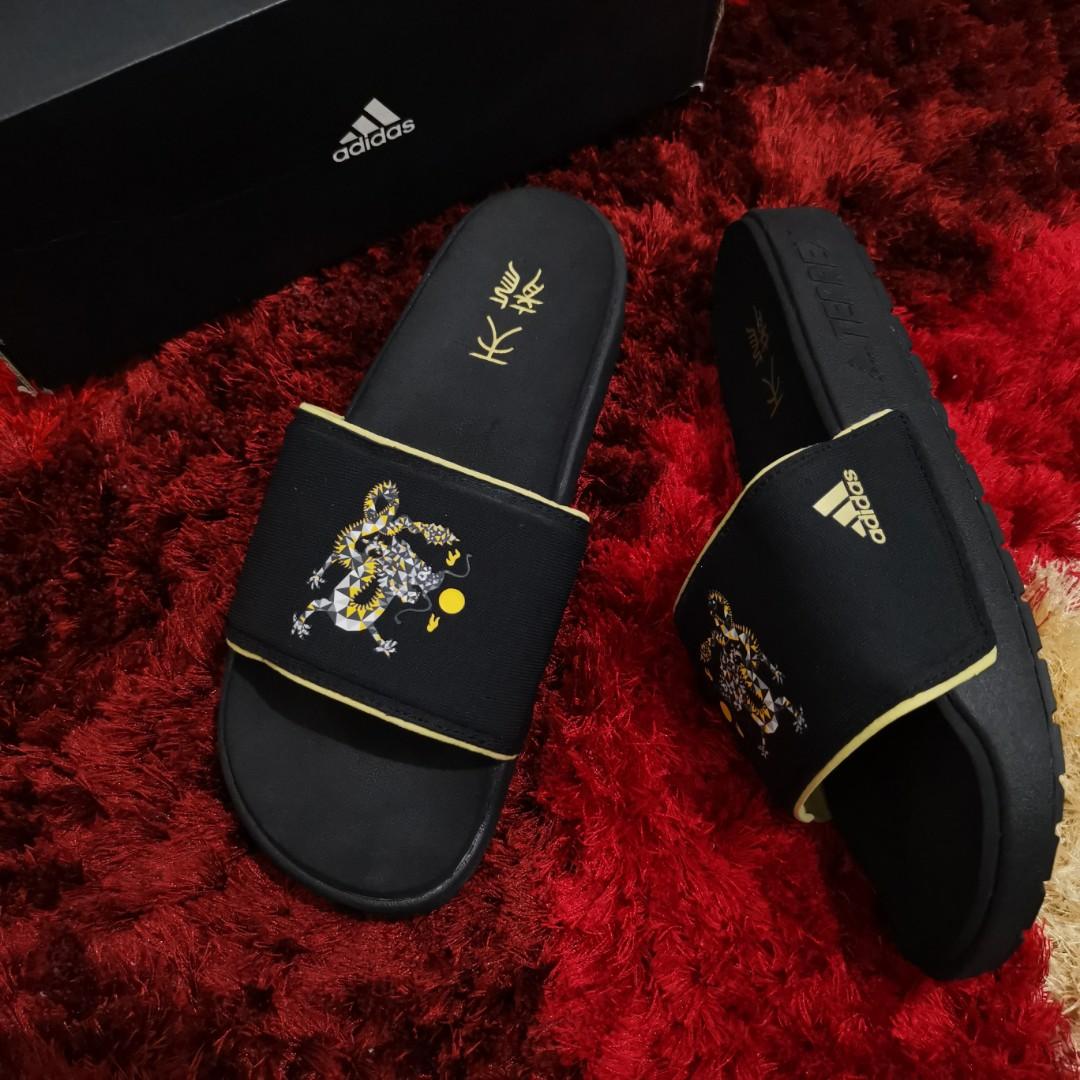 Adilette bold online