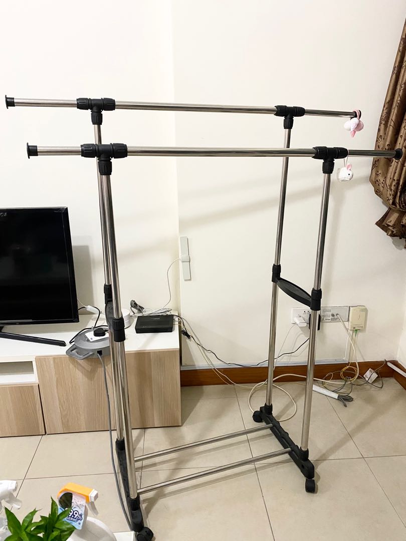 Adjustable Clothes rack, Furniture & Home Living, Home Improvement