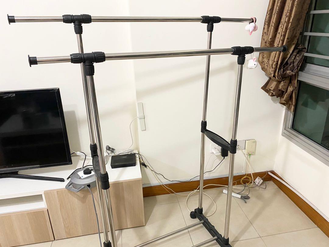 Adjustable Clothes rack, Furniture & Home Living, Home Improvement