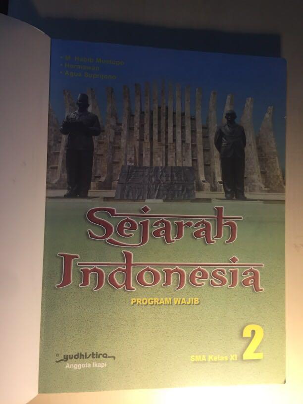 Buku Sejarah Indonesia program wajib SMA Kelas XI 2, Buku & Alat Tulis