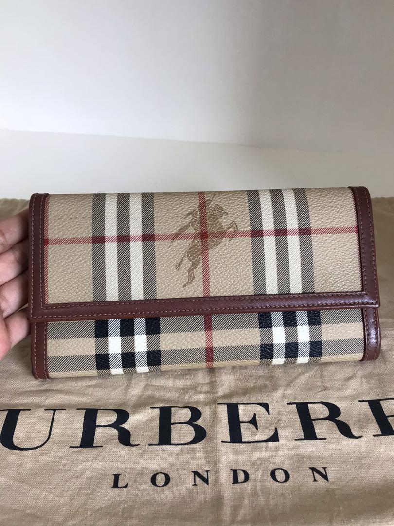 Burberry wallet original, Luxury, Bags & Wallets on Carousell