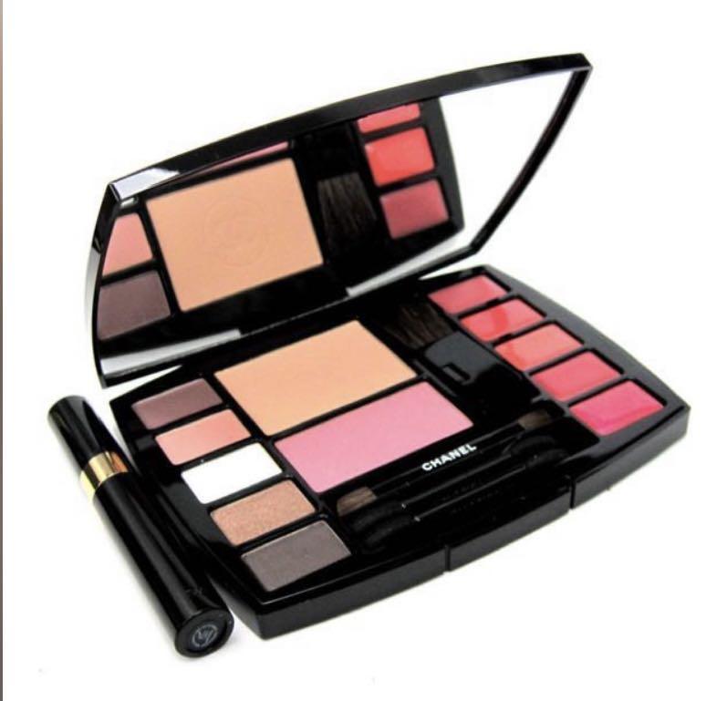 Chanel Travel Make Up Palette, Beauty u0026 Personal Care, Face, Makeup on  Carousell