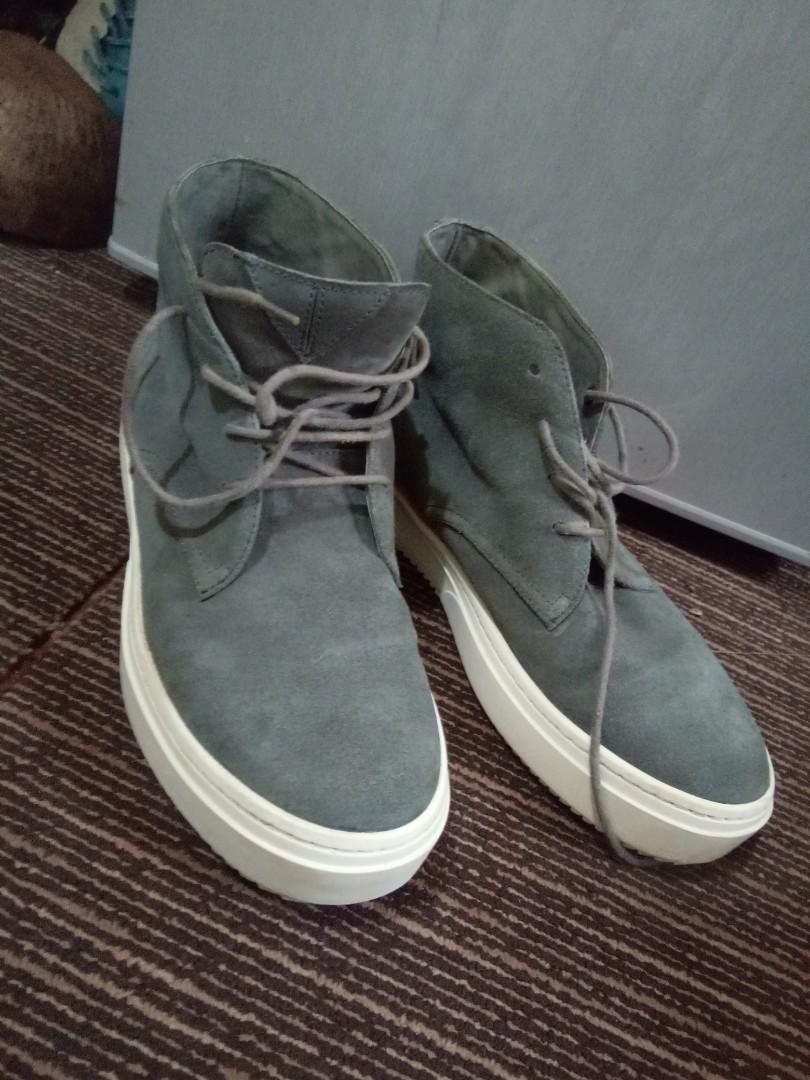 5 hotsell cm shoes