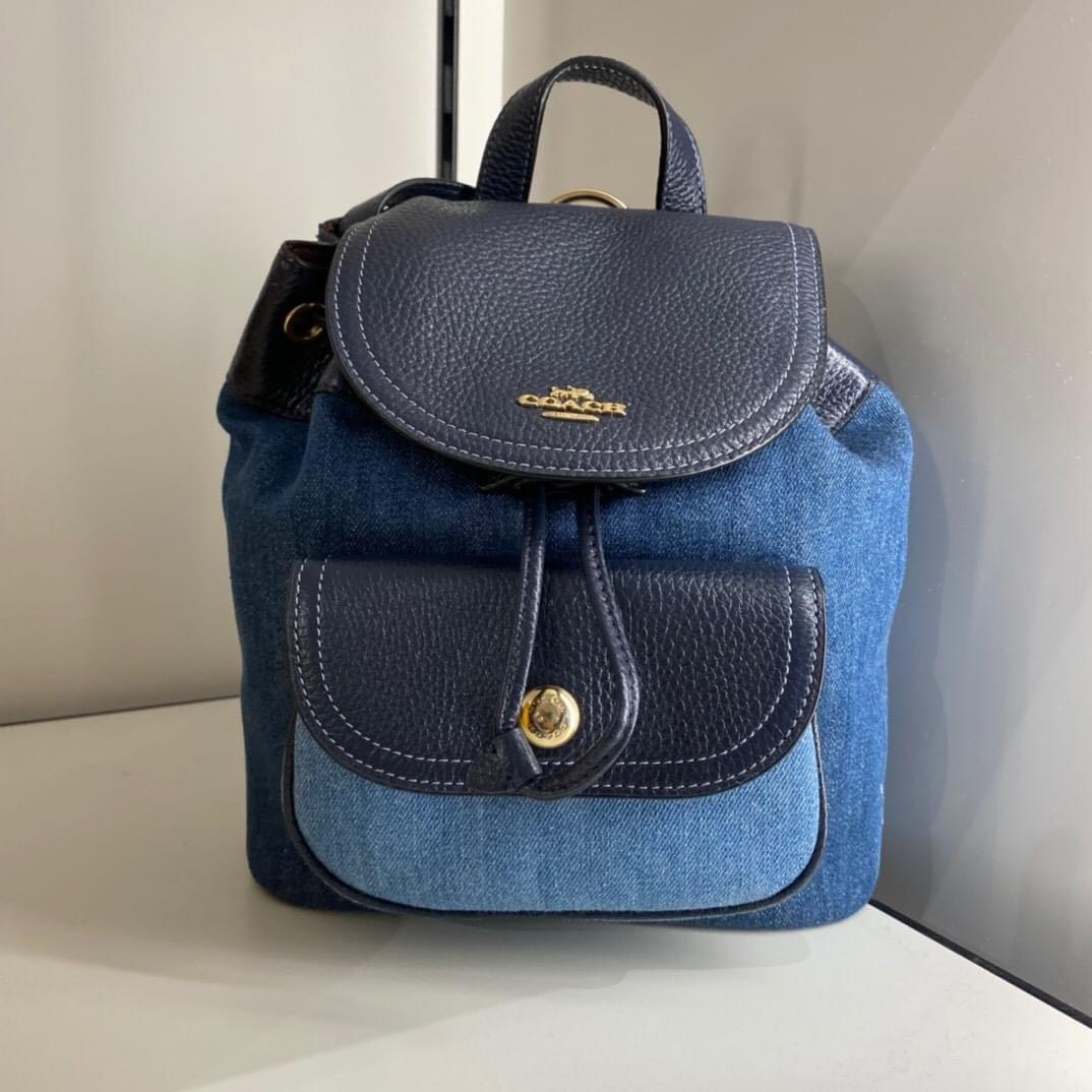 Coach Pennie Backpack 22 in Signature Canvas, Women's Fashion, Bags &  Wallets, Purses & Pouches on Carousell