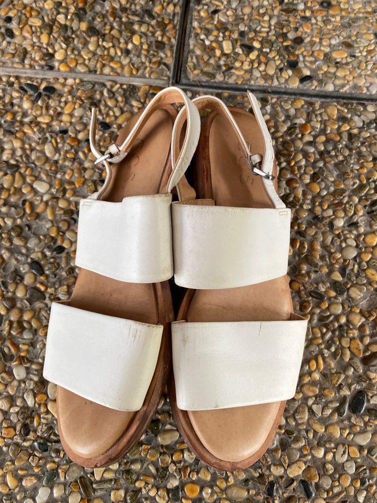 Cos white sandals 2025