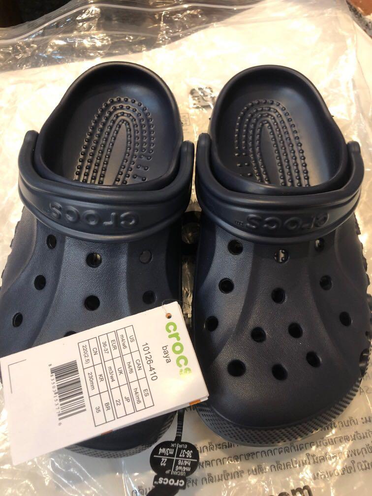 Crocs Baya clog navy roomy fit Women s Fashion Footwear Flipflops and Slides on Carousell