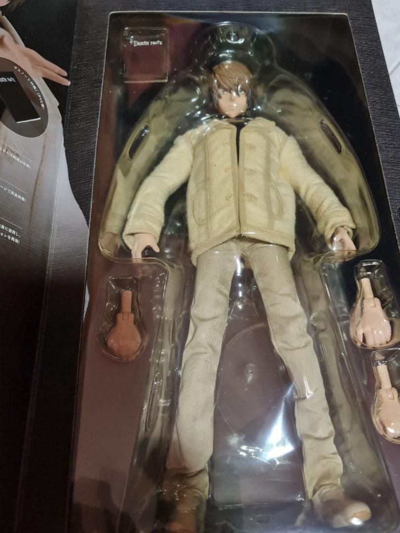Death note (Category: Toy Figures) located in Singapore. Submitted by crimson1931 (Listing ID 1105286842, Image 4). Description: deathnote light yagami medicom rah, open only to checked, then store in box for long time. willing to meetup near mrt.