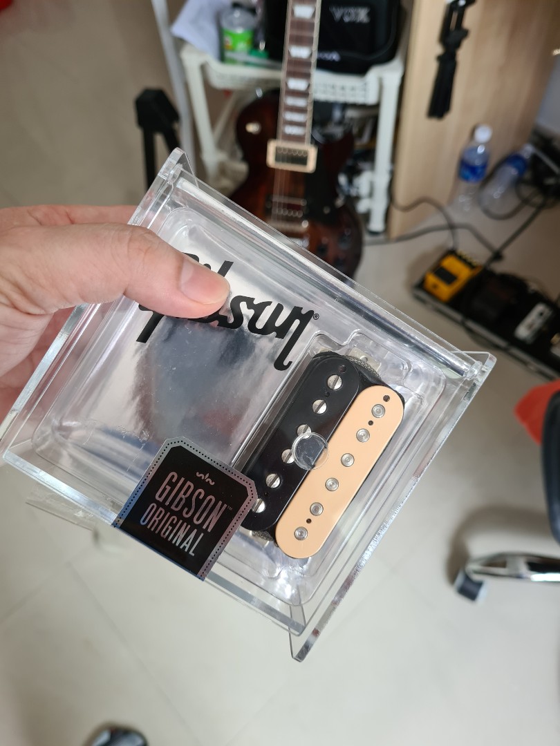 Gibson 57 Classic Plus Bridge Zebra Pickup Hobbies Toys Music Media Music Accessories On Carousell