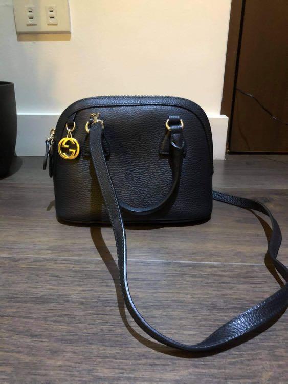 Gucci Handbag (Category: Luxury Bags & Wallets) located in Quezon City. Submitted by migo21 (Listing ID 1105283558, Image 2). Description: Condition 9/10 100% Legit and Authentic.