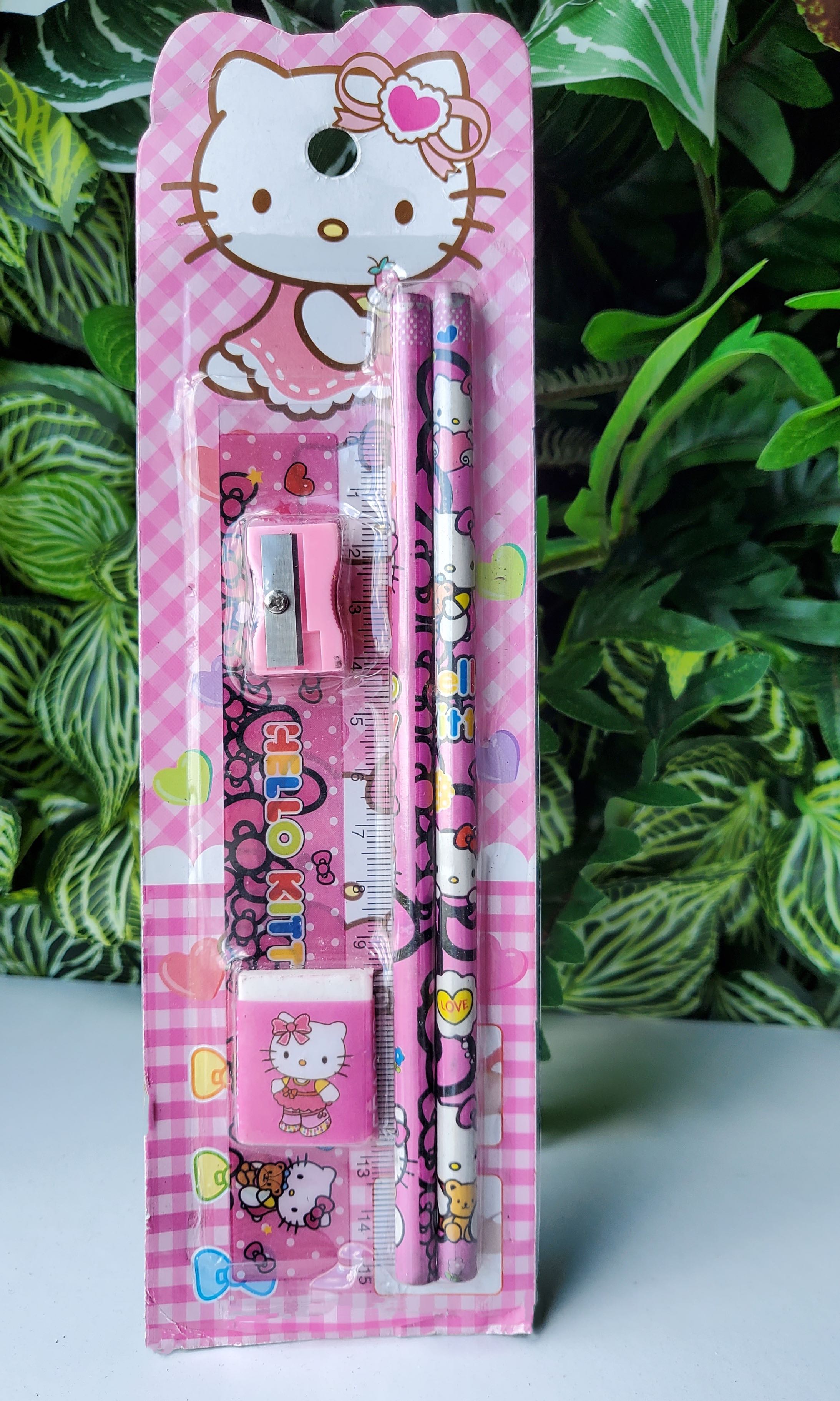 Hello Kitty stationery set/pencil, Hobbies & Toys, Stationery & Craft