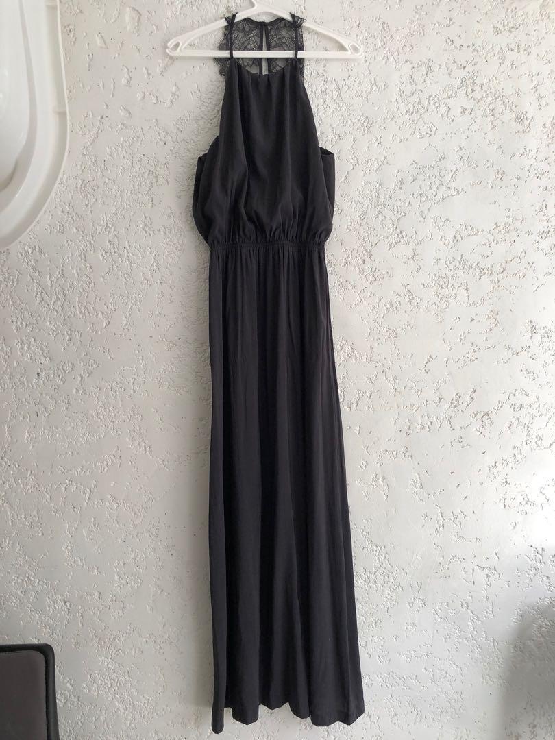 H&M gray halter maxi dress (Category: Dresses) located in Paranaque City. Submitted by queenbentables (Listing ID 1105219794, Image 2). Description: .