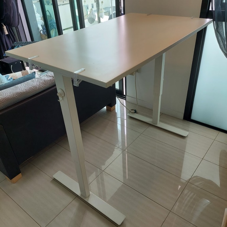 IKEA SKARSTA Adjustable Desk, Furniture & Home Living, Furniture