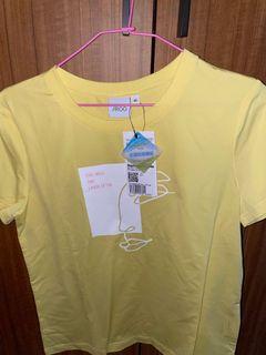 全新含吊牌✨iRoo 黃色 衣服  T-shirt