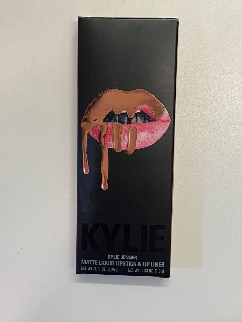 KYLIE LIP KIT (Category: Makeup) located in Davao. Submitted by Tineeee. (Listing ID 1105275958, Image 1). Description: 💄 KYLIE JENNER MATTE LIQUID LIPSTICK & LIP LINER 100% ORIGINAL, bought from US! In shade of CANDY K.