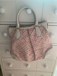 （分類：）位於 。 由 let_us_shop 提交（商品編號 1105153330，圖片 1）。簡介： 。