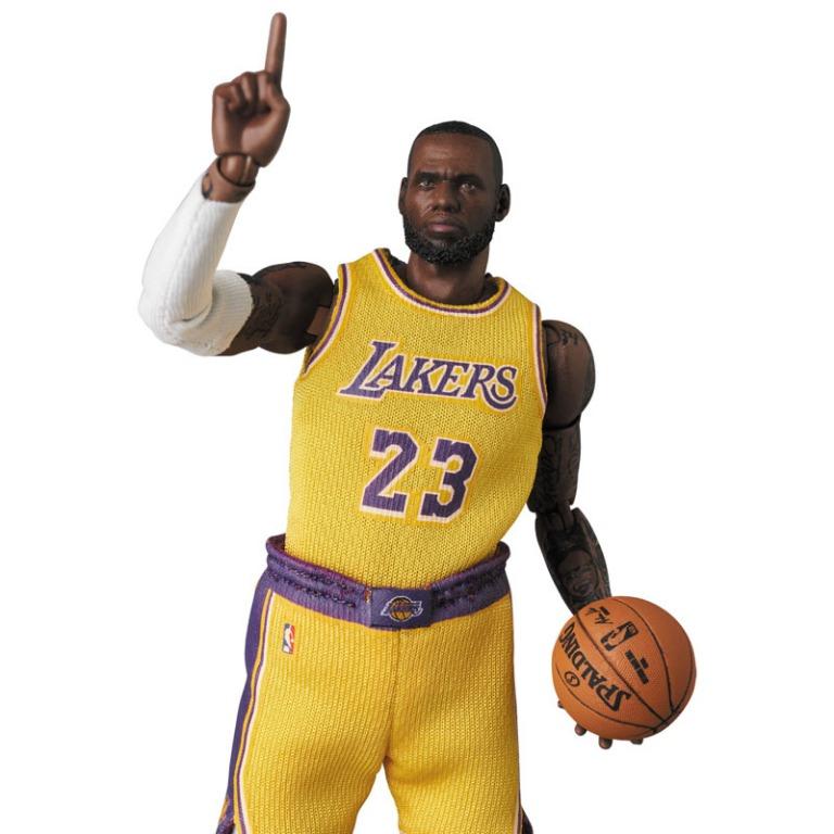 Medicom Toy Mafex [NBA 勒邦·占士洛杉磯湖人] Medicom Toy Mafex no