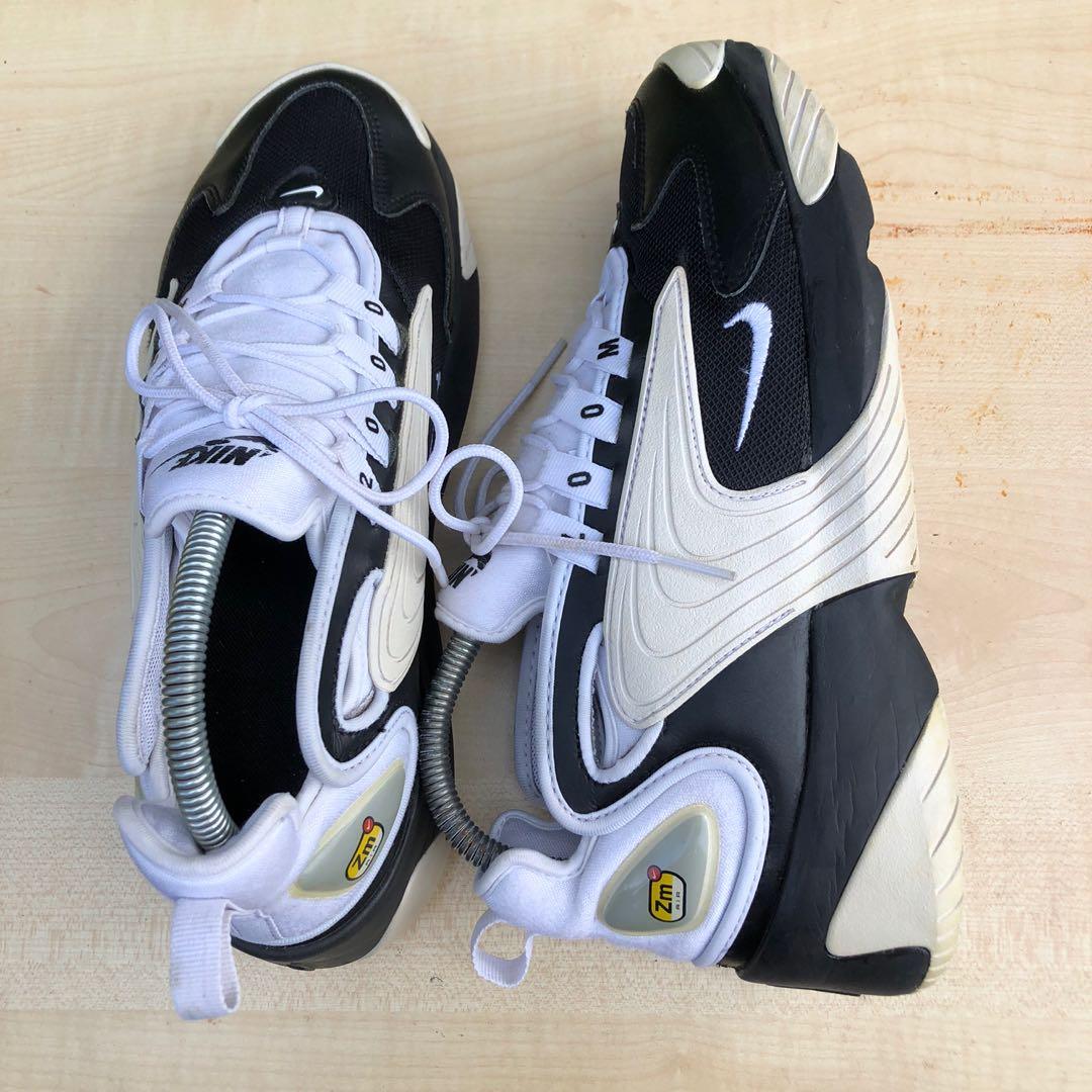 nike air zoom 2000