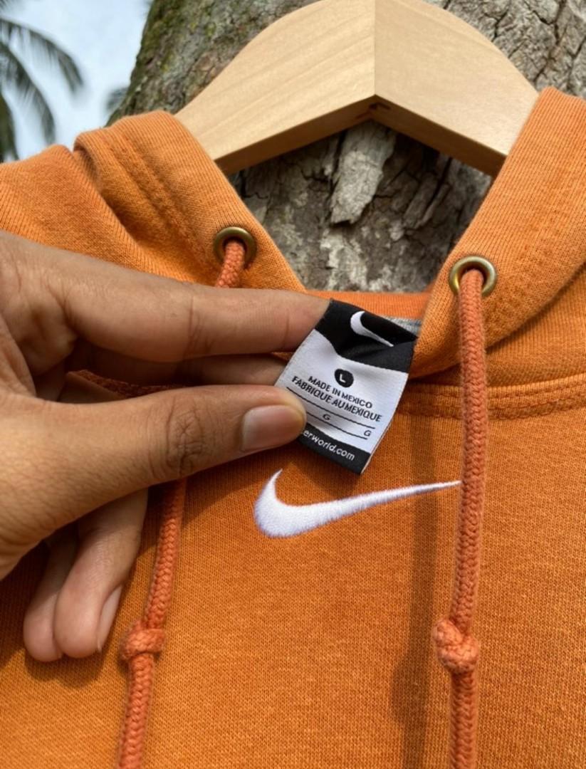 Burnt orange deals nike hoodie