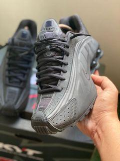 Nike Shox Gravity USA cw size 10us kd kobe lebron jordan kyrie, Men's  Fashion, Footwear, Sneakers on Carousell