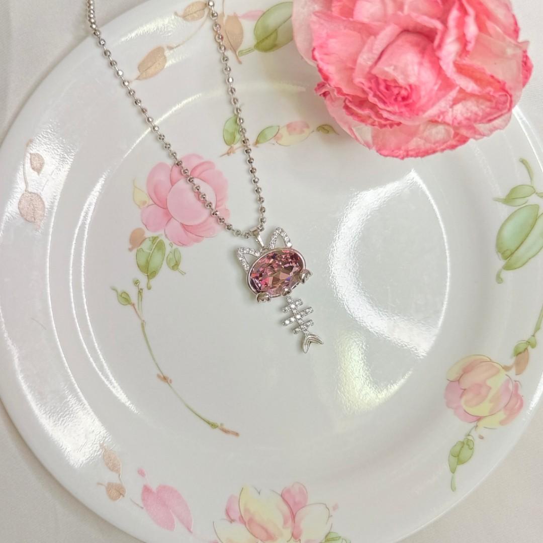 Girls cat necklace best sale