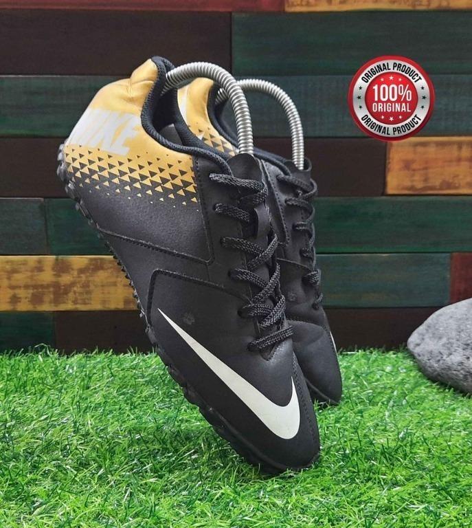Nike bomba futsal online