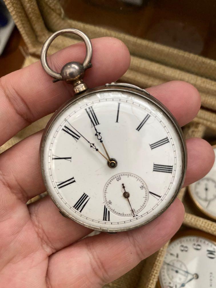 Key wind pocket watch shop