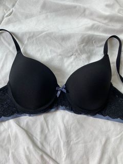 (Category: ) located in . Submitted by bellaflle (Listing ID 1105165491, Image 1). Description: .