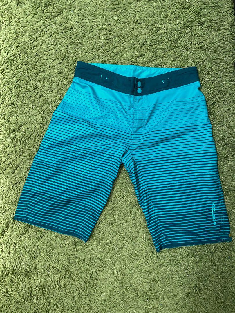 Yeti teller hotsell shorts